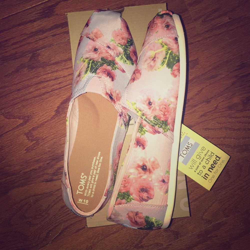 Floral Toms